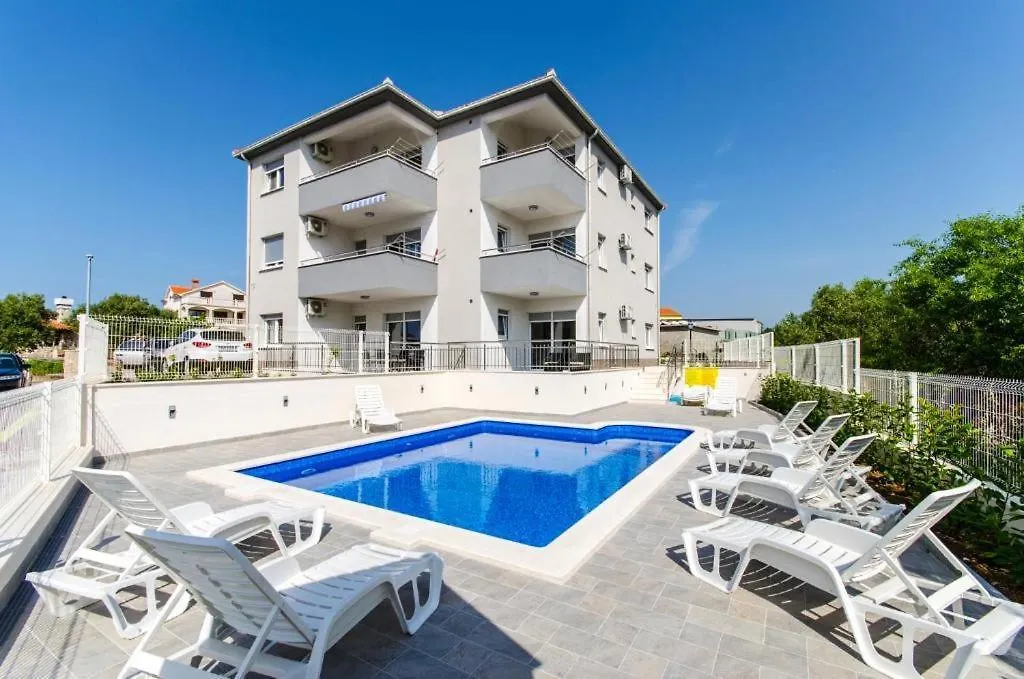 Apartment Vicky Trogir