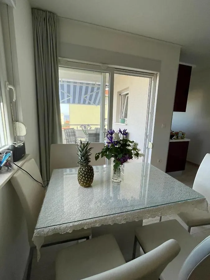 Apartment Vicky Trogir